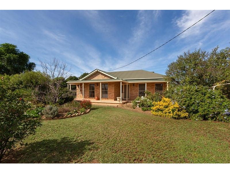 77-79 Goran Street, Curlewis NSW 2381