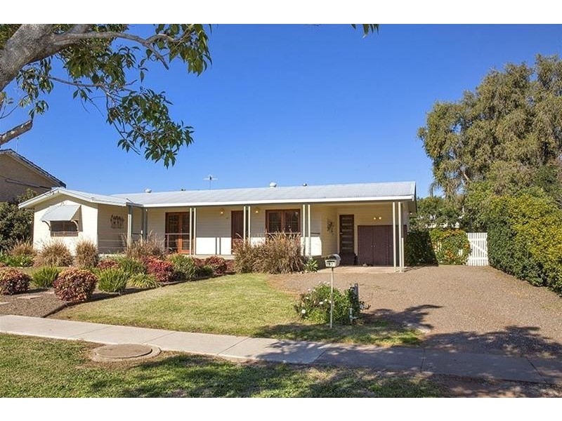97 Hunter Street, Gunnedah NSW 2380