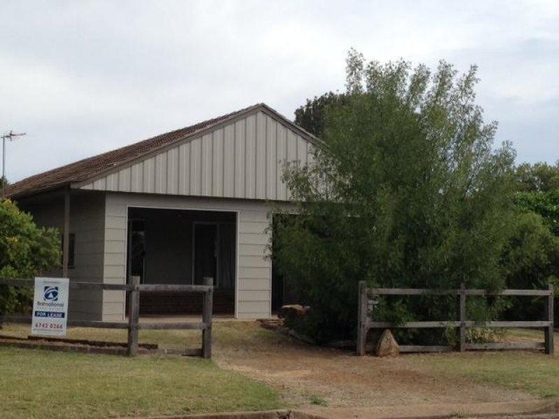 27 Elizabeth Street, Gunnedah NSW 2380
