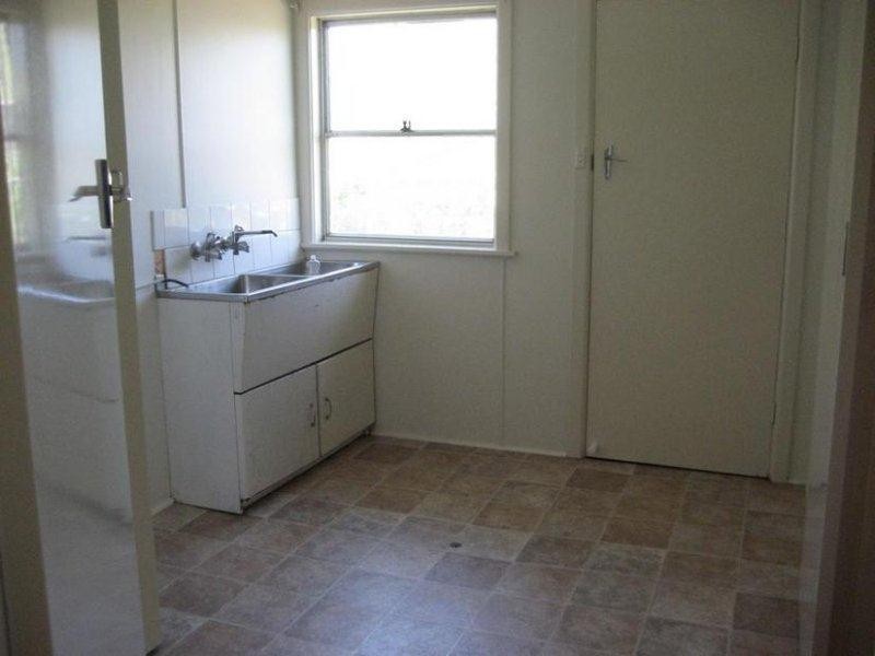 27 Elizabeth Street, Gunnedah NSW 2380