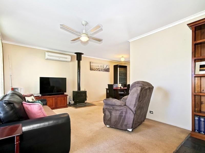 34 Lewis Avenue, Mount Barker SA 5251