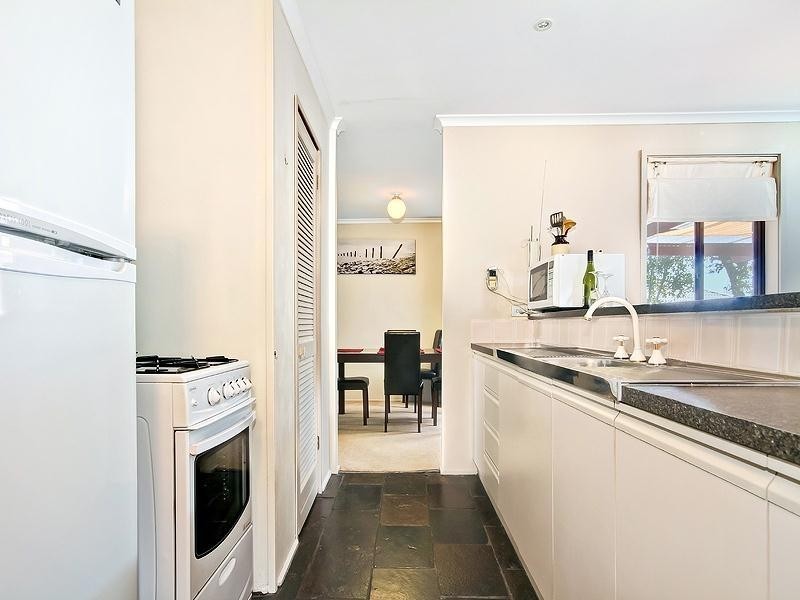 34 Lewis Avenue, Mount Barker SA 5251