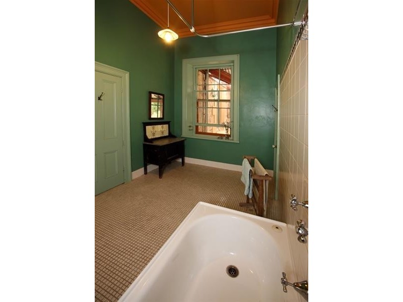 34 Main Street, Yankalilla SA 5203