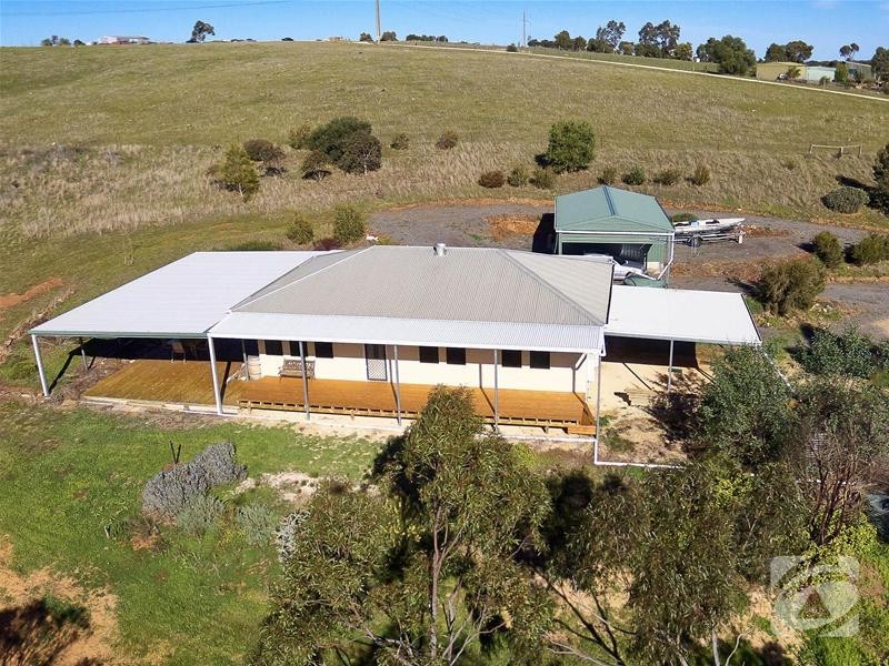 9 North  Road, Kanmantoo SA 5252