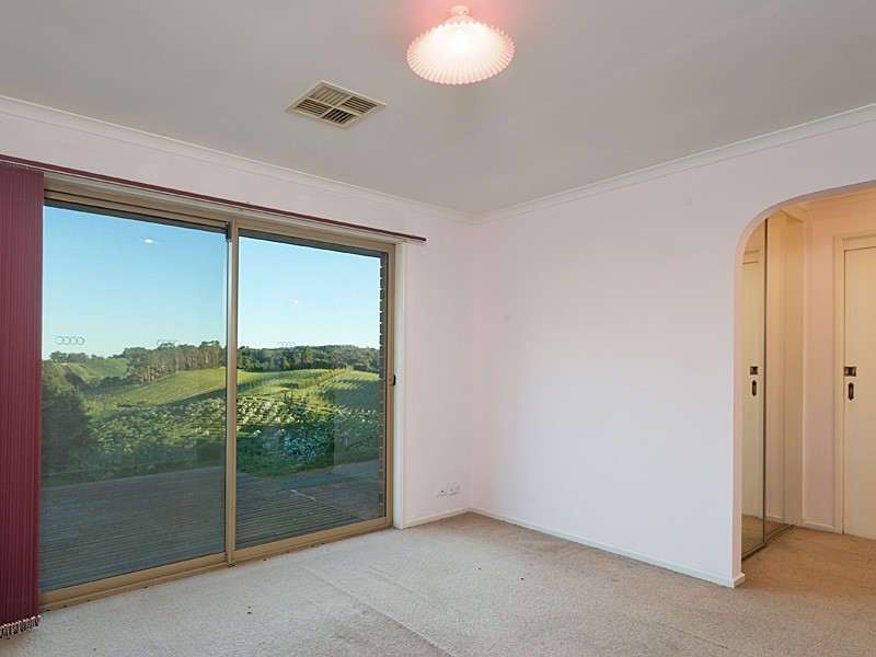 1 Hewletts Road, Forest Range SA 5139