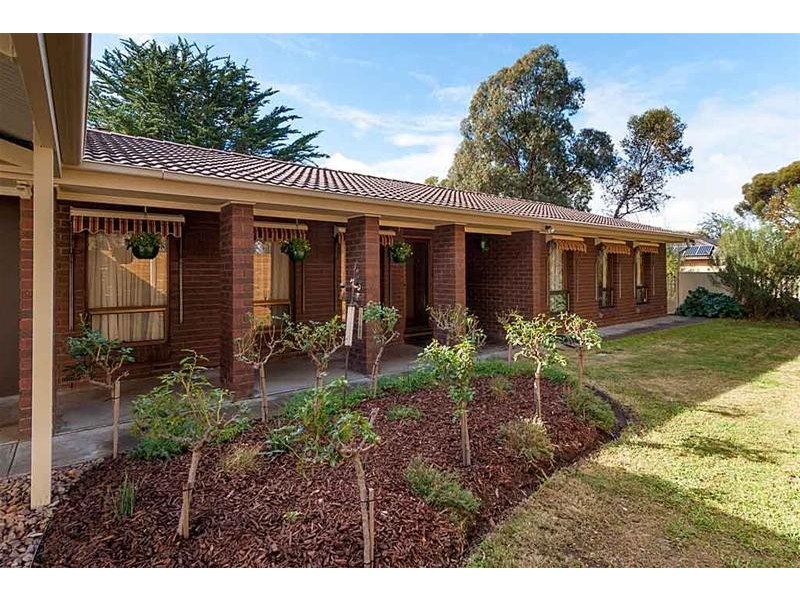 41 Adelaide Road, Strathalbyn SA 5255