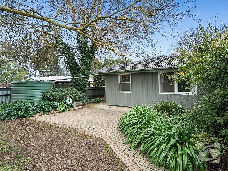 11 Phillip Street, Mount Barker SA 5251