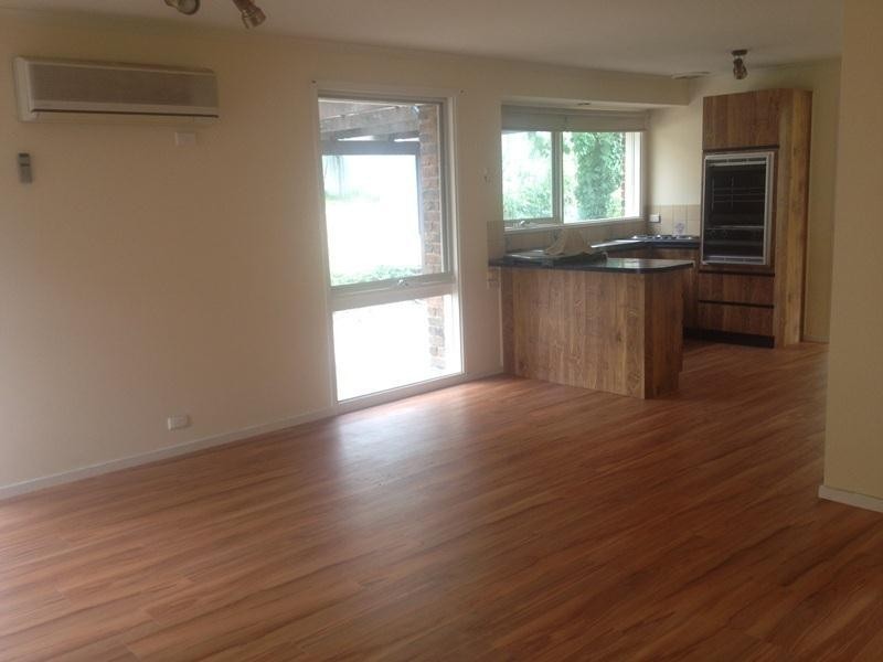 10 Bowyer Avenue, Mount Barker SA 5251