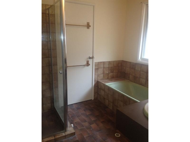 10 Bowyer Avenue, Mount Barker SA 5251