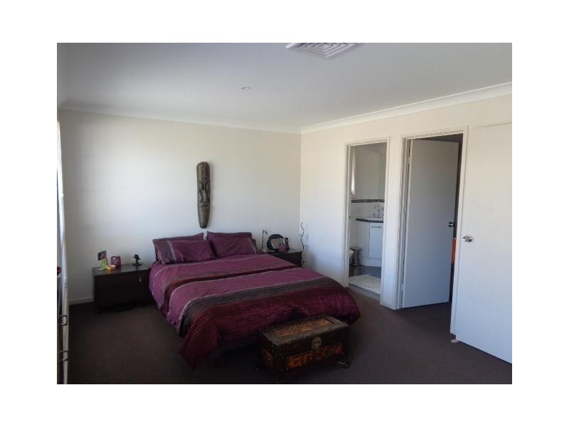 42 Barton Circuit, Mount Barker SA 5251