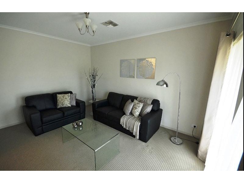 29 Laver Street, Mount Barker SA 5251