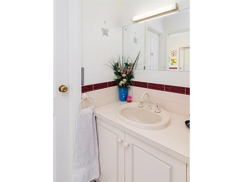 8 Wren Court, Mount Barker SA 5251