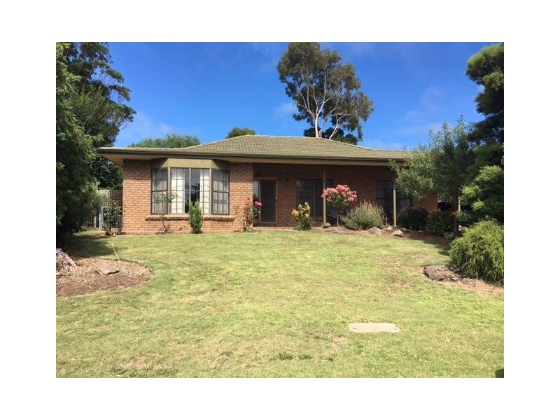 4 Chapman Crescent, Mount Barker SA 5251