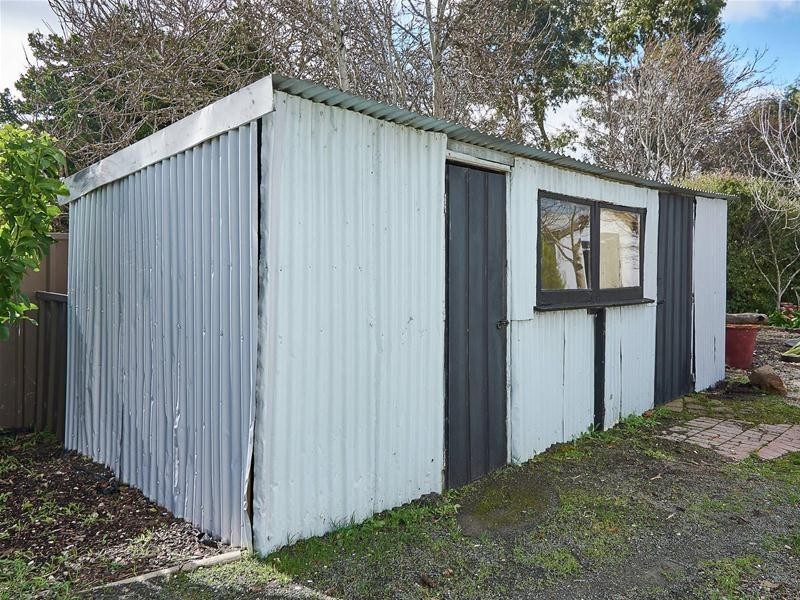 9 Newland Street, Mount Barker SA 5251