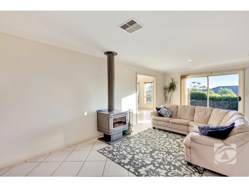 18 Pontiac Road, Mount Barker SA 5251