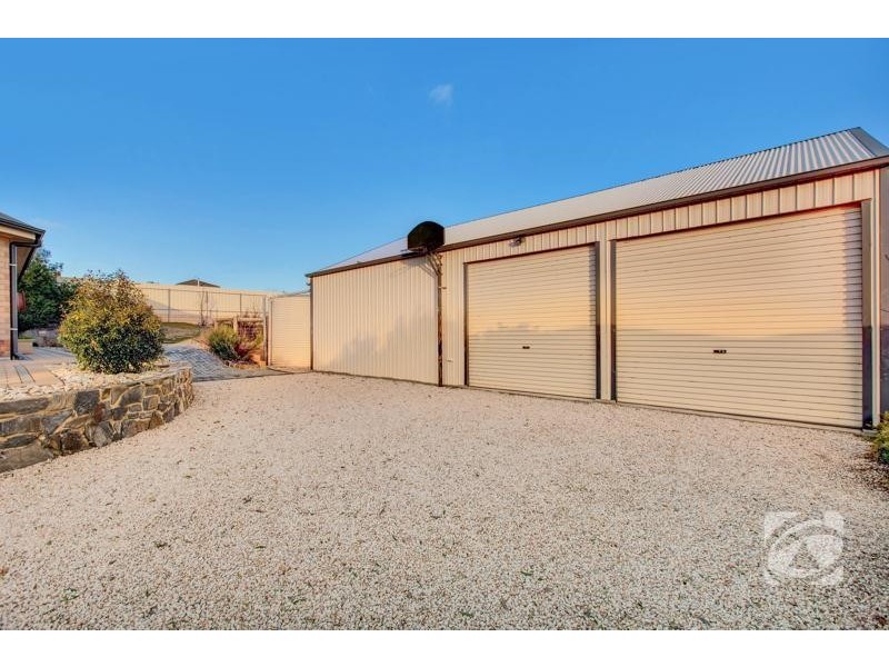 18 Pontiac Road, Mount Barker SA 5251