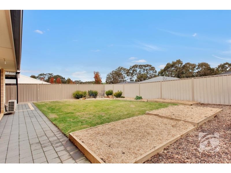 27 Highland Street, Mount Barker SA 5251