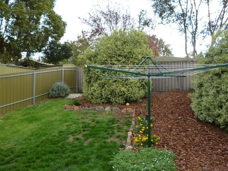 2 Chapman Crescent, Mount Barker SA 5251