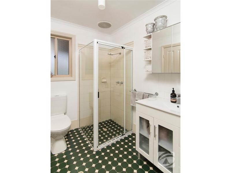 13 Douglas Drive, Mount Barker SA 5251