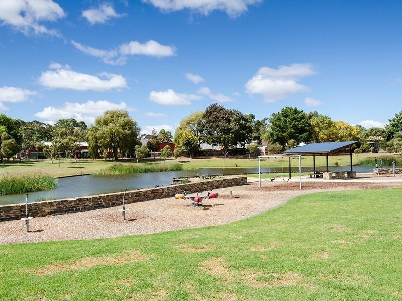 6 Pullman Court, Mount Barker SA 5251