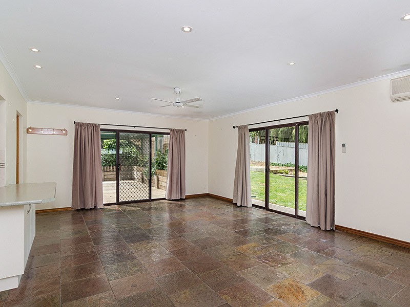 28 Bollen Road, Mount Barker SA 5251