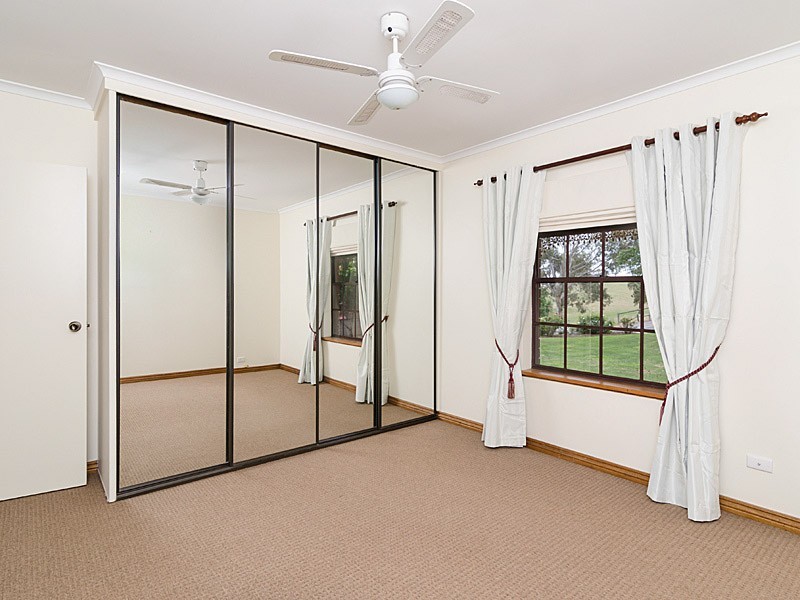 28 Bollen Road, Mount Barker SA 5251