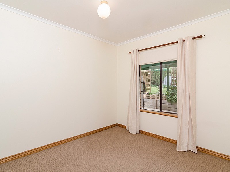 28 Bollen Road, Mount Barker SA 5251