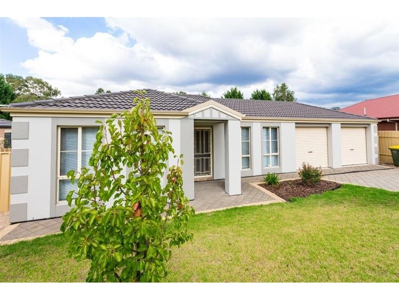 8 Penny Street, Mount Barker SA 5251