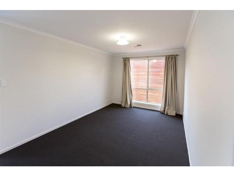 8 Penny Street, Mount Barker SA 5251