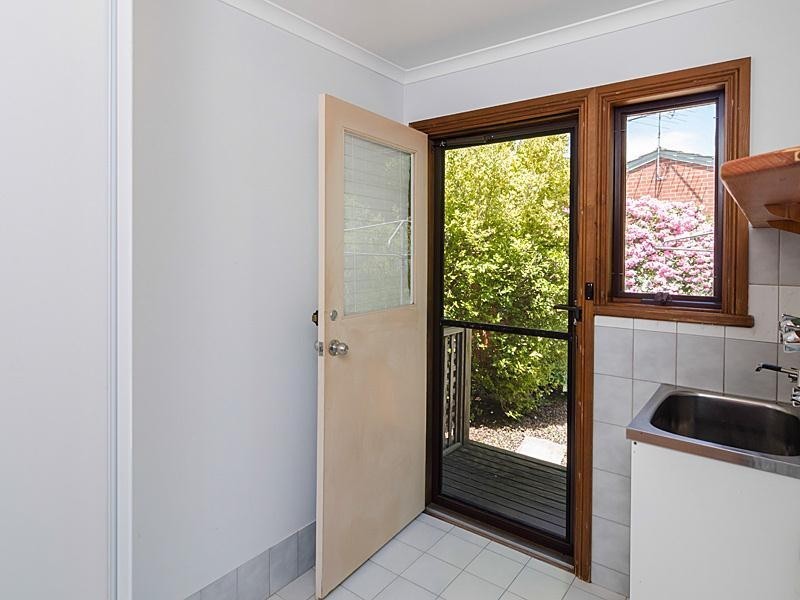 1A Teakle Court, Mount Barker SA 5251