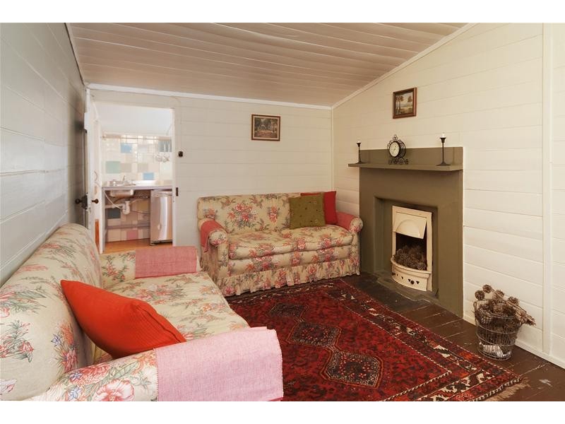 15 Stephenson Street, Milang SA 5256