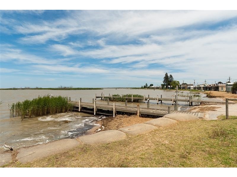 15 Stephenson Street, Milang SA 5256