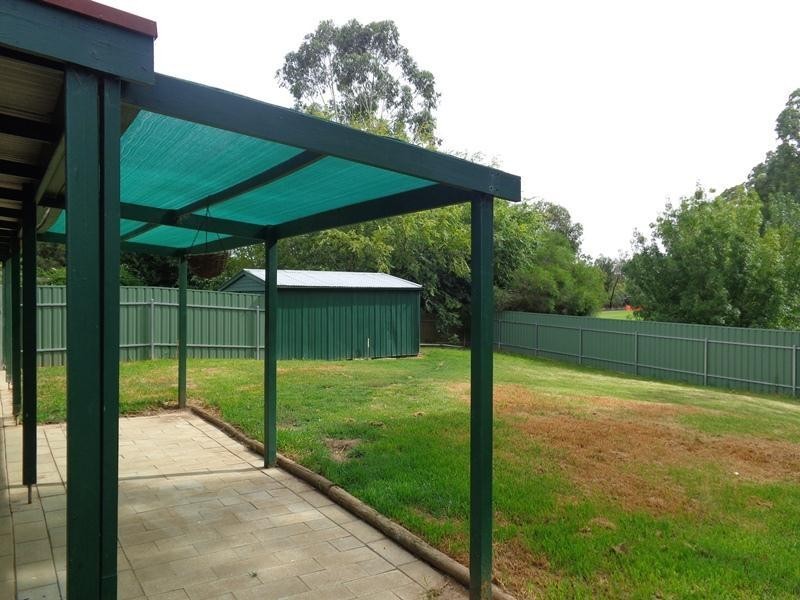 16 Carr Street, Mount Barker SA 5251