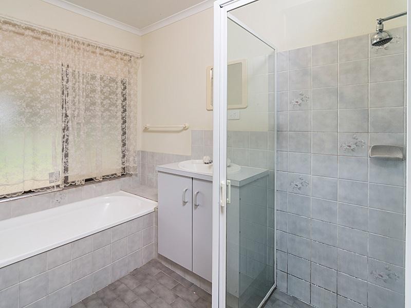 2 Berry Smith Drive, Strathalbyn SA 5255