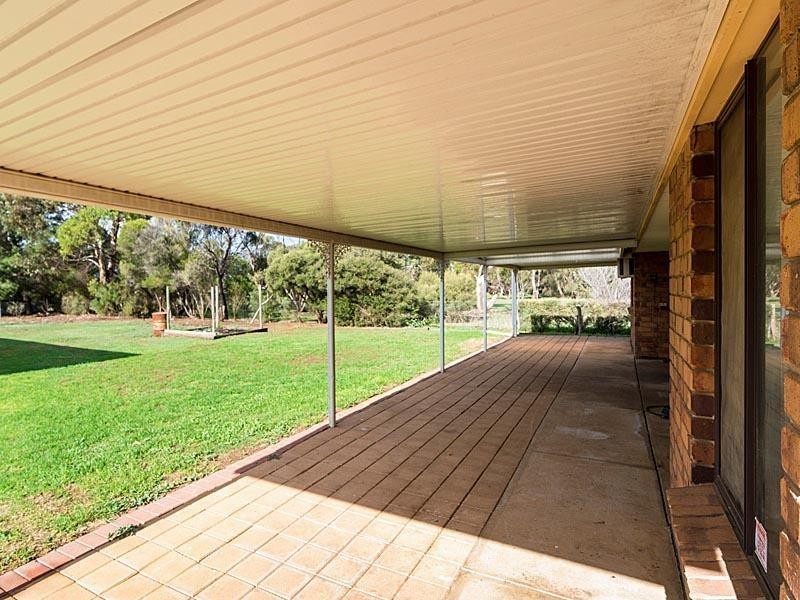 2 Berry Smith Drive, Strathalbyn SA 5255