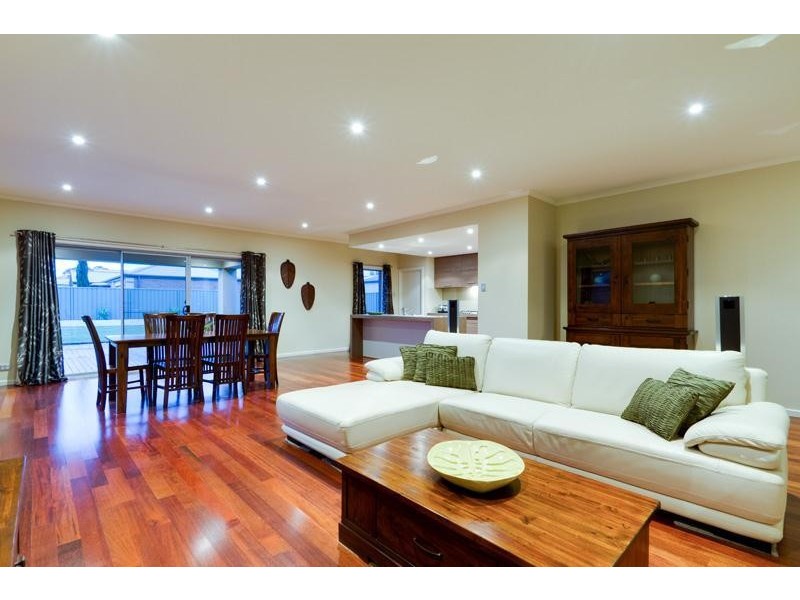 14 Barton Circuit, Mount Barker SA 5251