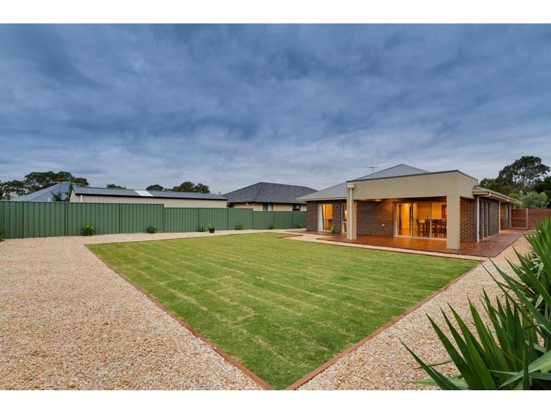 14 Barton Circuit, Mount Barker SA 5251
