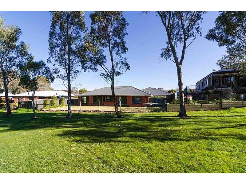 8 Westley Court, Mount Barker SA 5251