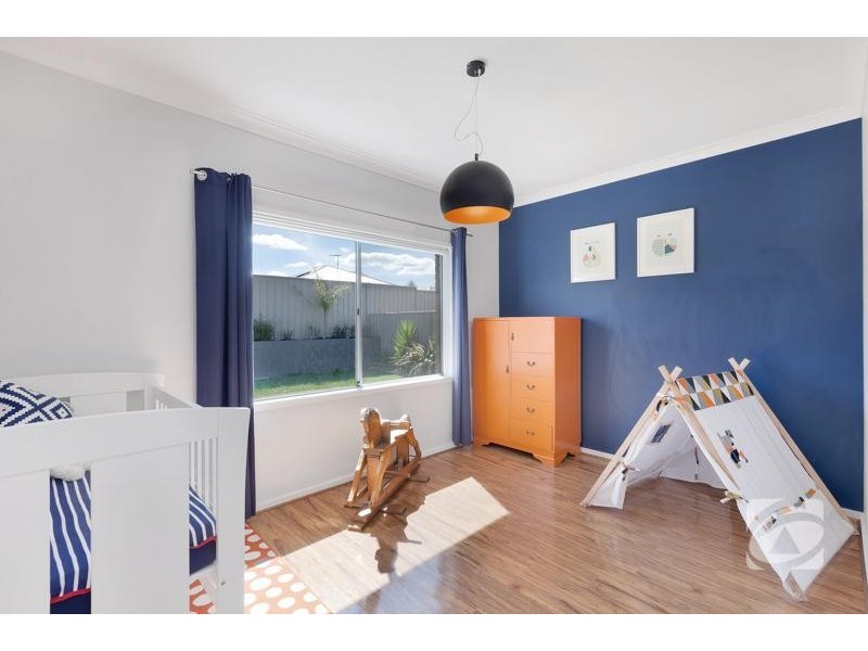 12 Highland Street, Mount Barker SA 5251