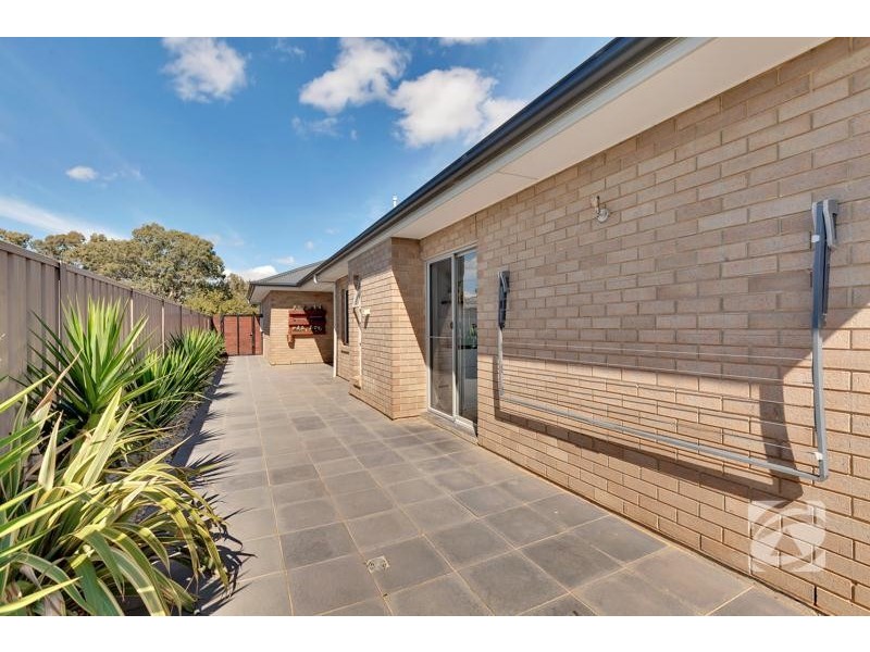 12 Highland Street, Mount Barker SA 5251
