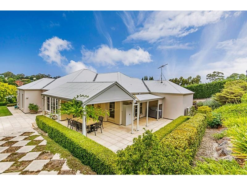 25 Waterford Avenue, Mount Barker SA 5251