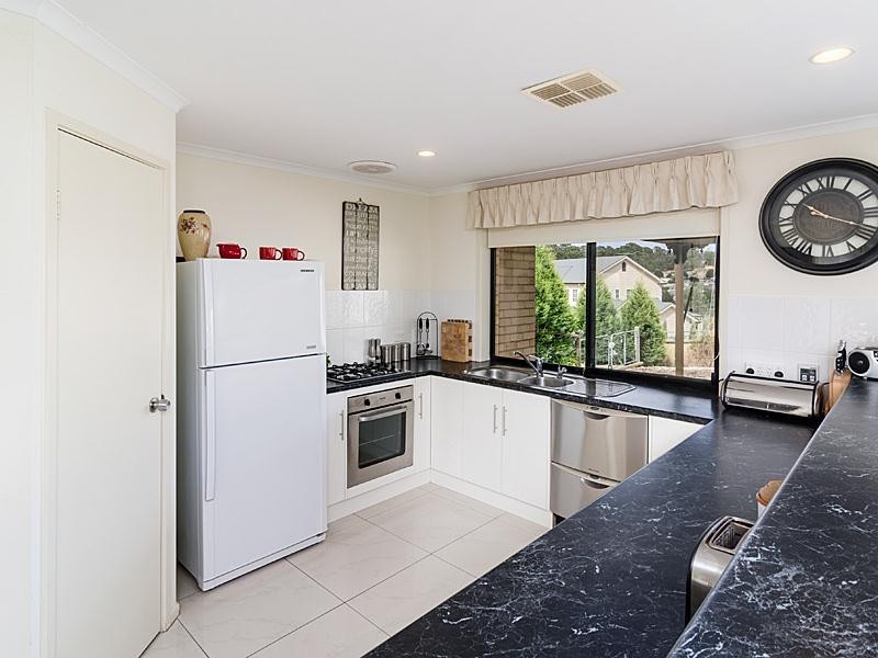 21 Durham Court, Mount Barker SA 5251