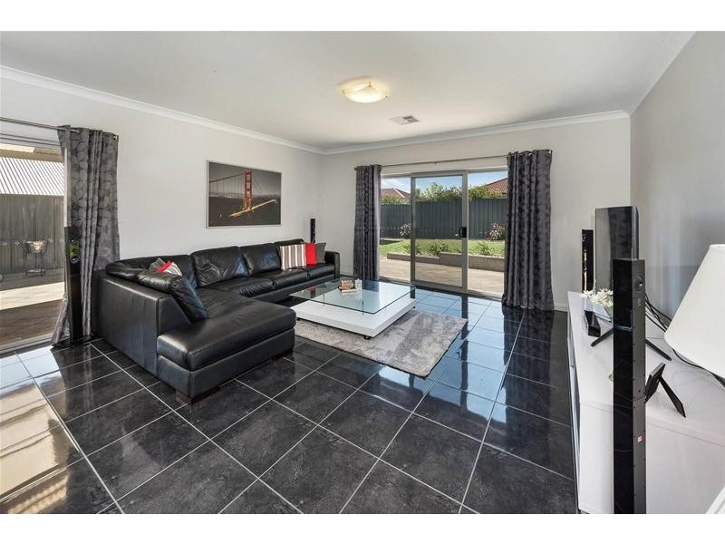 16 Bradford Street, Mount Barker SA 5251