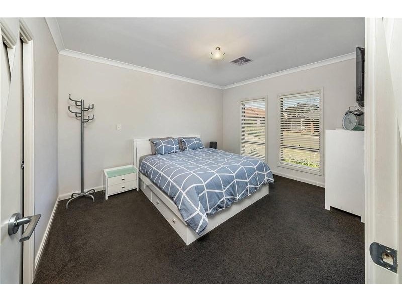 16 Bradford Street, Mount Barker SA 5251