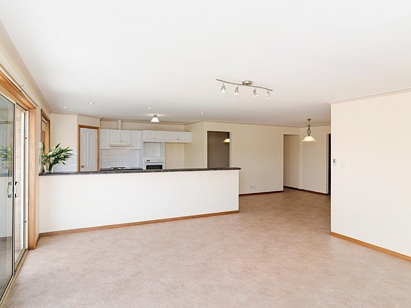 6 Pullman Court, Mount Barker SA 5251