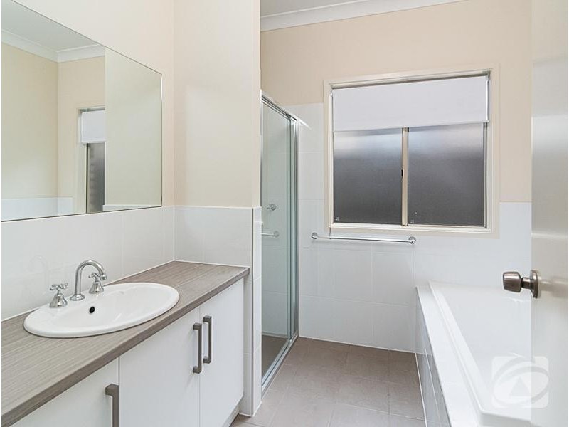 28 Maldon Street, Mount Barker SA 5251