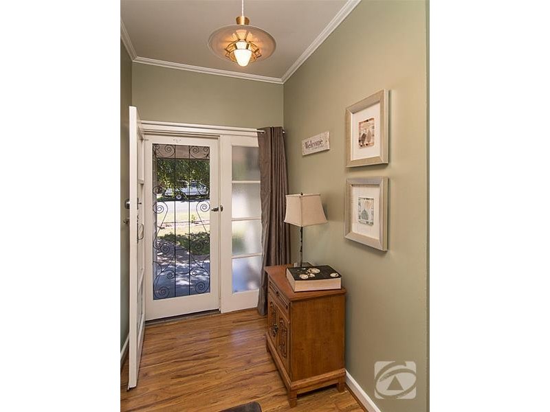 18 Stephenson Street, Mount Barker SA 5251