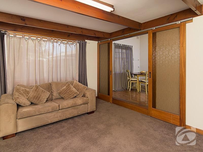 18 Stephenson Street, Mount Barker SA 5251