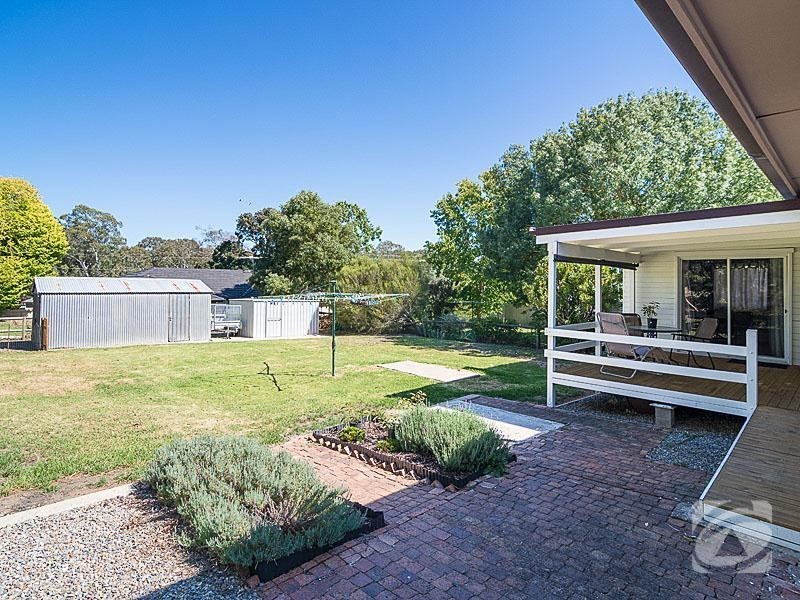 18 Stephenson Street, Mount Barker SA 5251