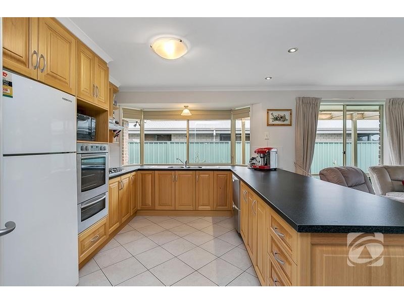 2/9 Exhibition Road, Mount Barker SA 5251